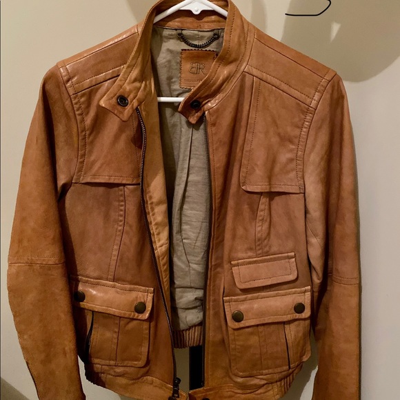 Leather jacket - Picture 2 of 4